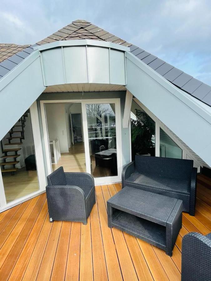 Luxury Rooftop Loft With River View 10Min To City Daire Düsseldorf Dış mekan fotoğraf