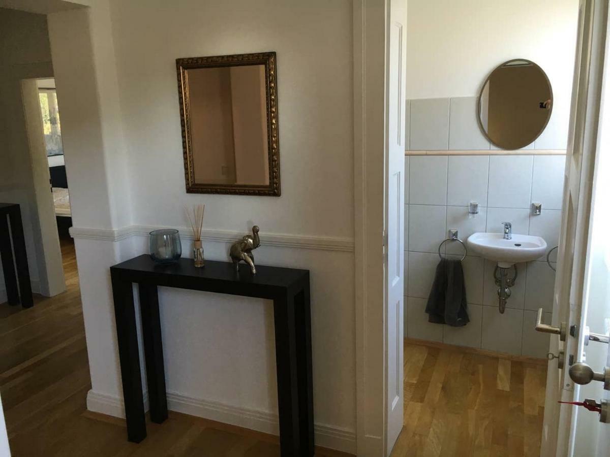 Luxury Rooftop Loft With River View 10Min To City Daire Düsseldorf Dış mekan fotoğraf